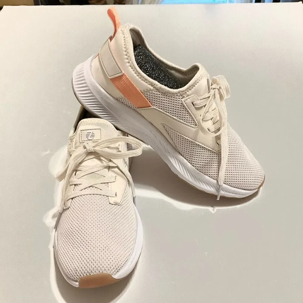 Z by Zella Vega Sneaker, 7.5 White with Peach Detail